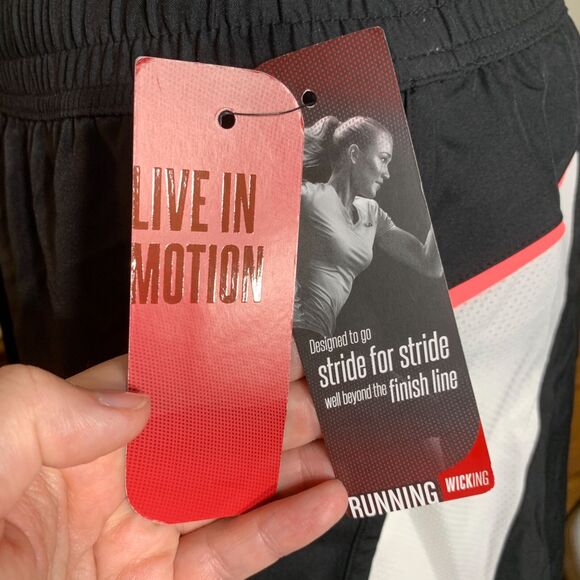 Fila Womens Athletic Shorts Moisture Wicking Reflective Cool Factor Black 1X - Picture 8 of 9